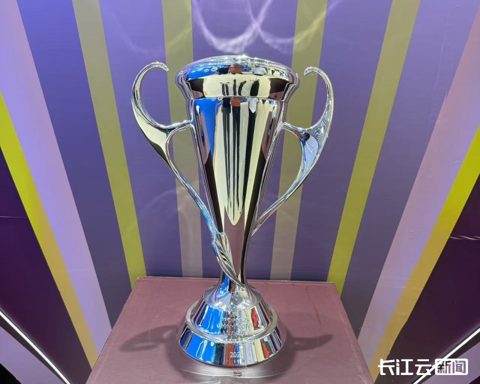 TBAAA, 三支球队同 TBAAA, 三支球队同