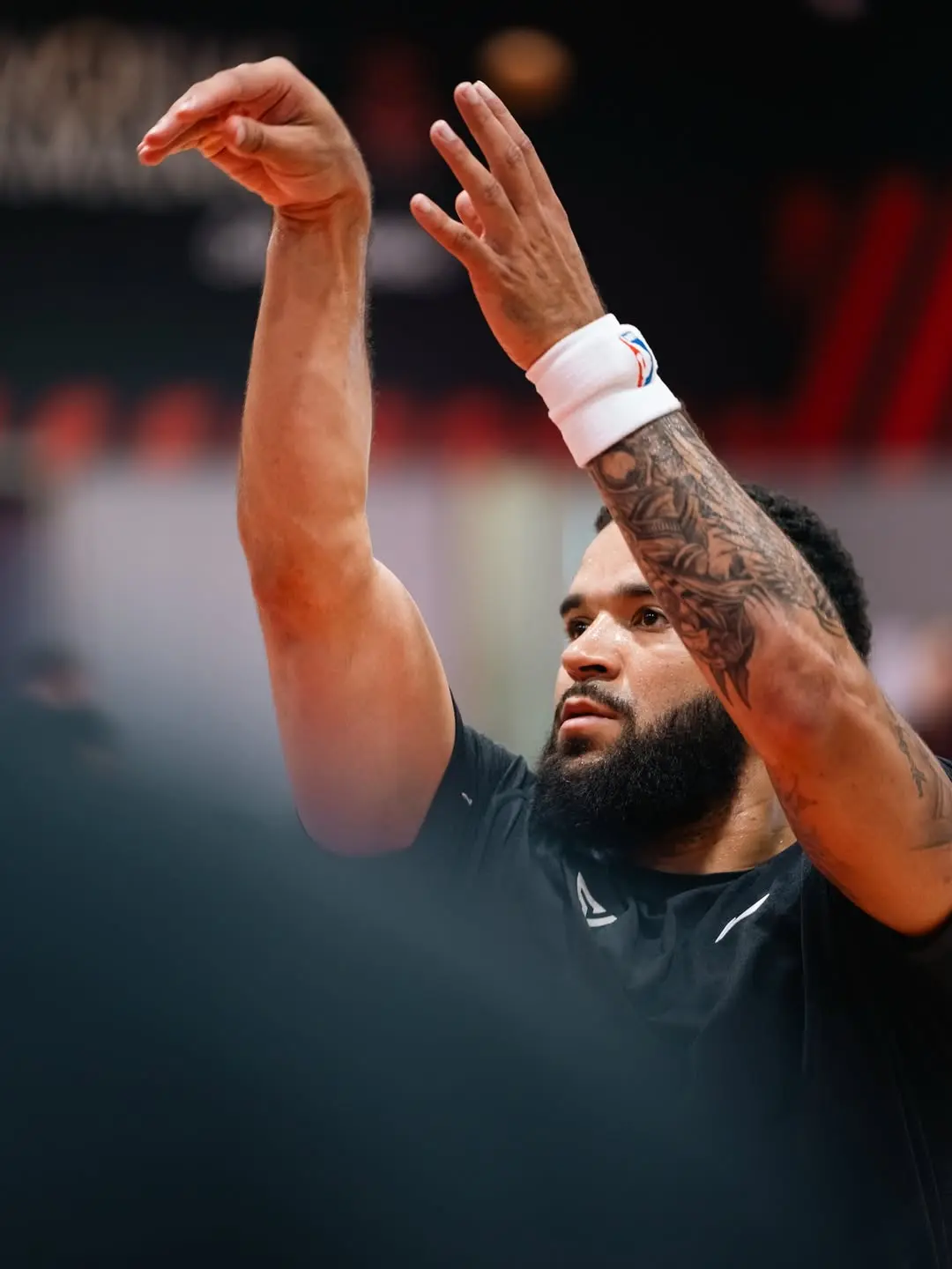 cn, 估报告中指 cn, 估报告中指